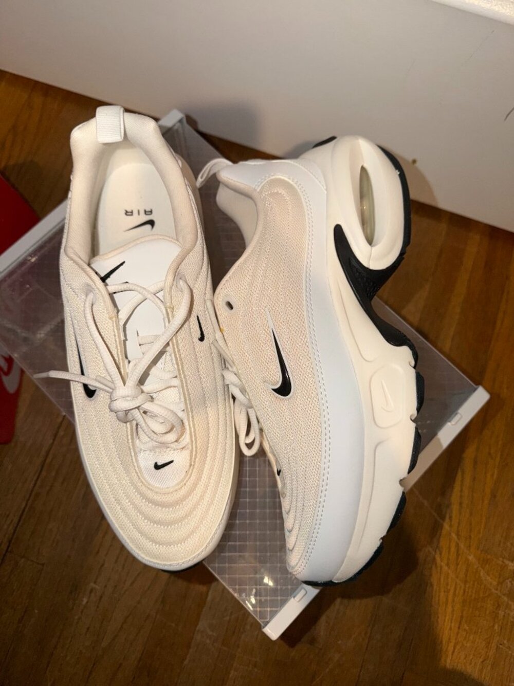 NEW! Nike Air Max Portal - Women's Size 9